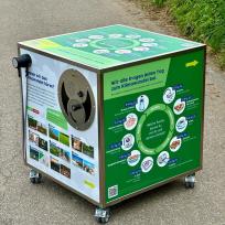 Hörwürfel mit Einhandhörer